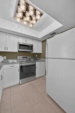 1674 SE Green Acres Cir in Port St. Lucie, FL - Building Photo - Building Photo