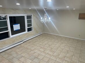 354 Highland Ave, Unit 2 second floor in Clifton, NJ - Building Photo - Building Photo