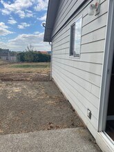 1554 Wedgewood Pl in Stayton, OR - Building Photo - Building Photo