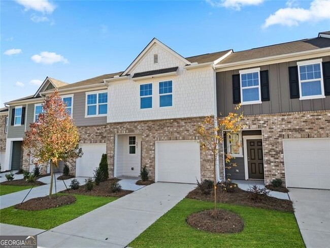 541 Magnolia Cir in Palmetto, GA - Building Photo - Building Photo