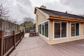 2122 Paso Rello Dr in Houston, TX - Building Photo - Building Photo