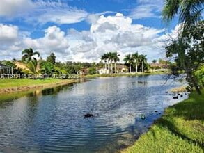 9733 NW 52nd Pl in Coral Springs, FL - Building Photo - Building Photo