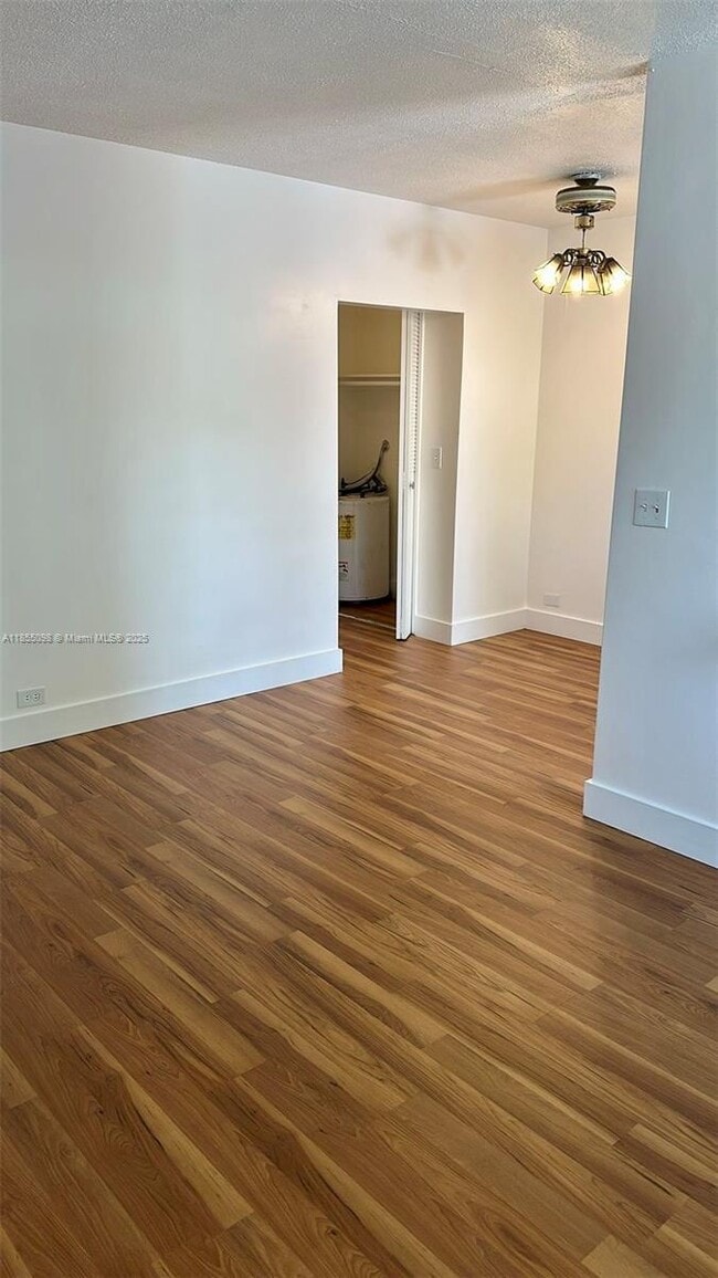 70 NW 77th St in Miami, FL - Building Photo - Building Photo