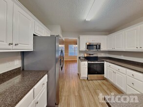 46 Albemarle Dr in Clayton, NC - Building Photo - Building Photo