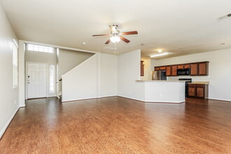 9442 Green Mills Dr in Houston, TX - Building Photo - Building Photo