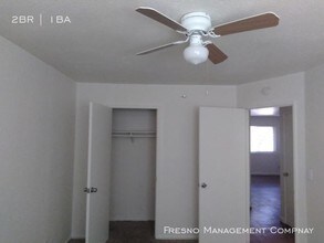 1322 E Bulldog Ln in Fresno, CA - Building Photo - Building Photo