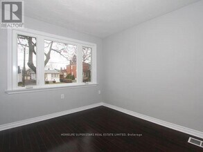 30 Elder Ave in Toronto, ON - Building Photo - Building Photo