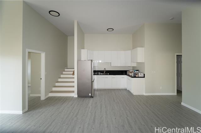 99-806-806 Aliipoe Dr in Aiea, HI - Building Photo