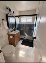 2408 W 102nd St in Inglewood, CA - Building Photo - Building Photo