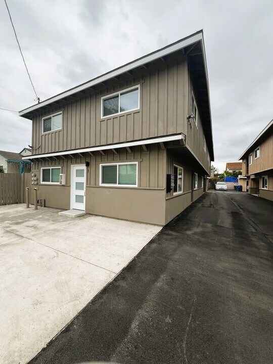 13811 La Pat Pl in Westminster, CA - Building Photo