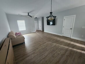 Room in Townhome on St James St NW in Concord, NC - Building Photo - Building Photo