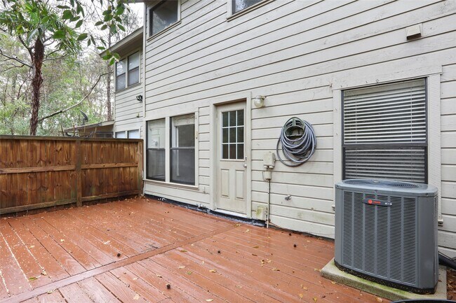 property at 28 Sawmill Grove Ln