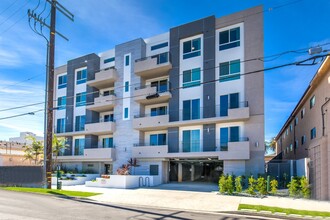 5555 Bonner Ave in Los Angeles, CA - Foto de edificio - Building Photo