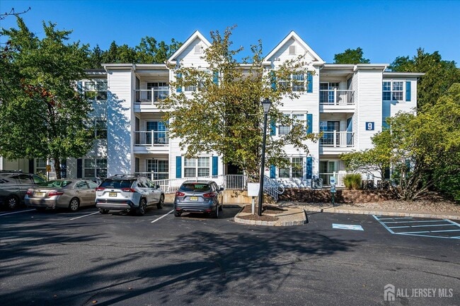 property at 936 Waterford Dr