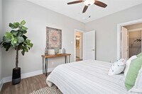 1620 Oak Tree Dr photo'