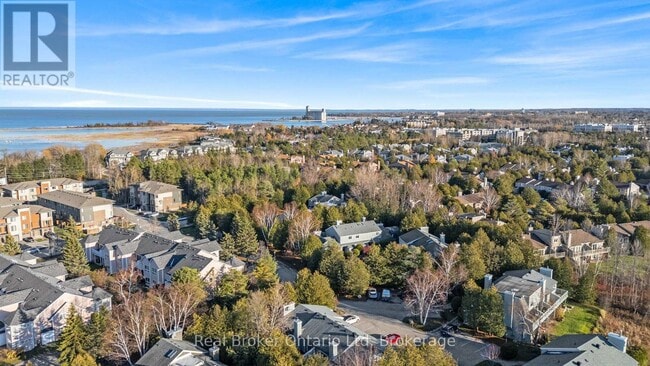 127 Fairway Crescent in Collingwood, ON - Building Photo - Building Photo