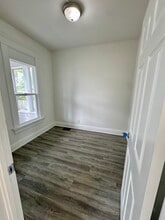 619 13th Ave in Rock Island, IL - Foto de edificio - Building Photo