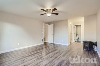 803 NW 20th Cir in Battle Ground, WA - Foto de edificio - Building Photo