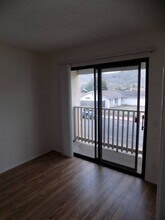 1105 W Cypress Ave in Lompoc, CA - Building Photo - Building Photo