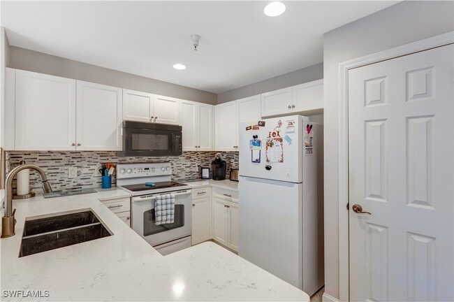 property at 4530 Botanical Pl Cir