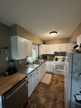 10513 Michigan Ave in Hayward, WI - Building Photo - Building Photo