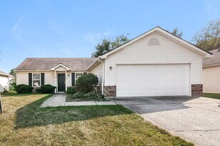 12659 Spurrington Way in Indianapolis, IN - Building Photo