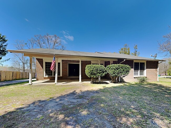 5750 Westside Rd in Austell, GA - Building Photo - Building Photo