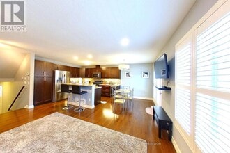 2145 N Routledge Park in London, ON - Building Photo - Building Photo