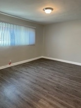 1455 S Wooster St in Los Angeles, CA - Building Photo - Building Photo