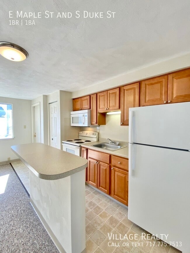 property at 501 E Maple St