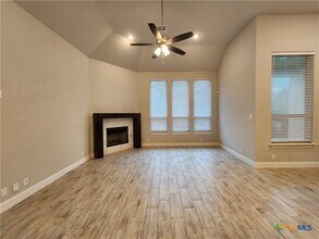 1113 Carriage Loop in New Braunfels, TX - Building Photo - Building Photo