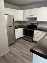 1304 Warren St in Mankato, MN - Building Photo