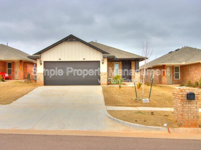 property at 4700 Crystal Lakes Rd