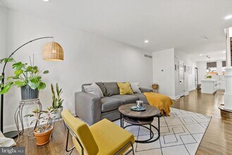 2648 E Mayfield St in Philadelphia, PA - Building Photo - Building Photo