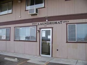 Tonopah Studio Apartments in Tonopah, NV - Building Photo - Building Photo