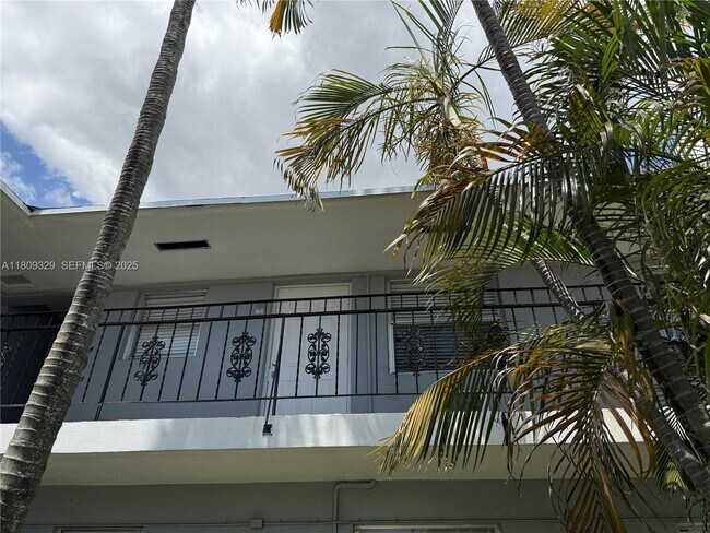 property at 519 SW 27th Ave