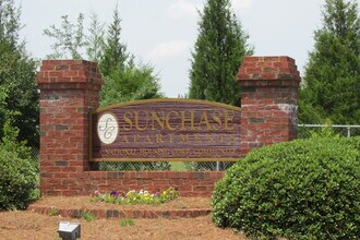 Sunchase Apartments in Albany, GA - Building Photo - Building Photo
