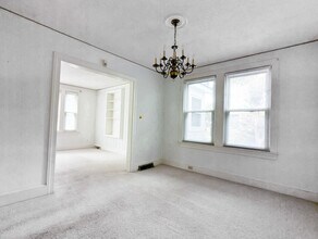 2014 Holland St in West Columbia, SC - Building Photo - Building Photo