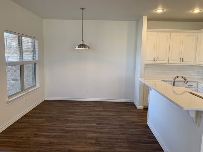 property at 5525 Kemper St