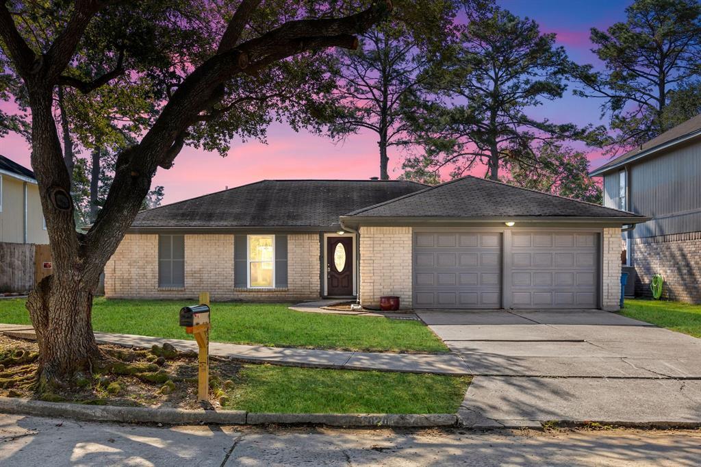 4211 Shalom Creek Ln in Spring, TX - Building Photo