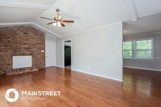 2324 Pine Forest Dr in Gastonia, NC - Building Photo - Building Photo