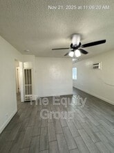 340 S Blackstone St in Tulare, CA - Building Photo - Building Photo