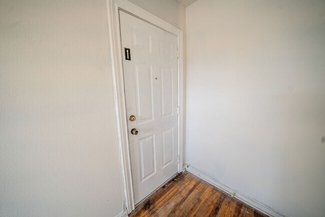 2218 1/2 Chapman St-Unit -1 in Houston, TX - Building Photo - Building Photo