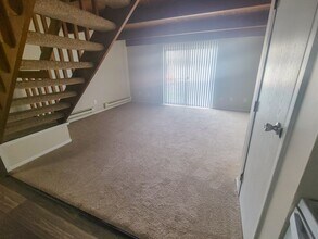 Elk Run Villas in Groveport, OH - Building Photo - Building Photo