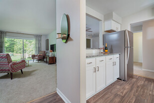 The Ascent at Farmington Hills in Farmington Hills, MI - Building Photo