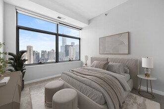 303 W Ohio St in Chicago, IL - Building Photo - Building Photo