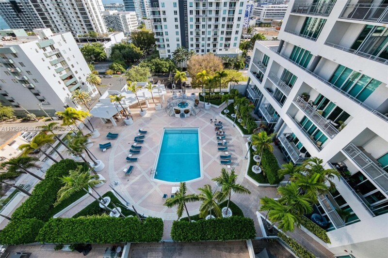 350 NE 24th St in Miami, FL - Building Photo