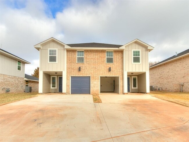 13000 NW 3rd St in Yukon, OK - Building Photo - Building Photo