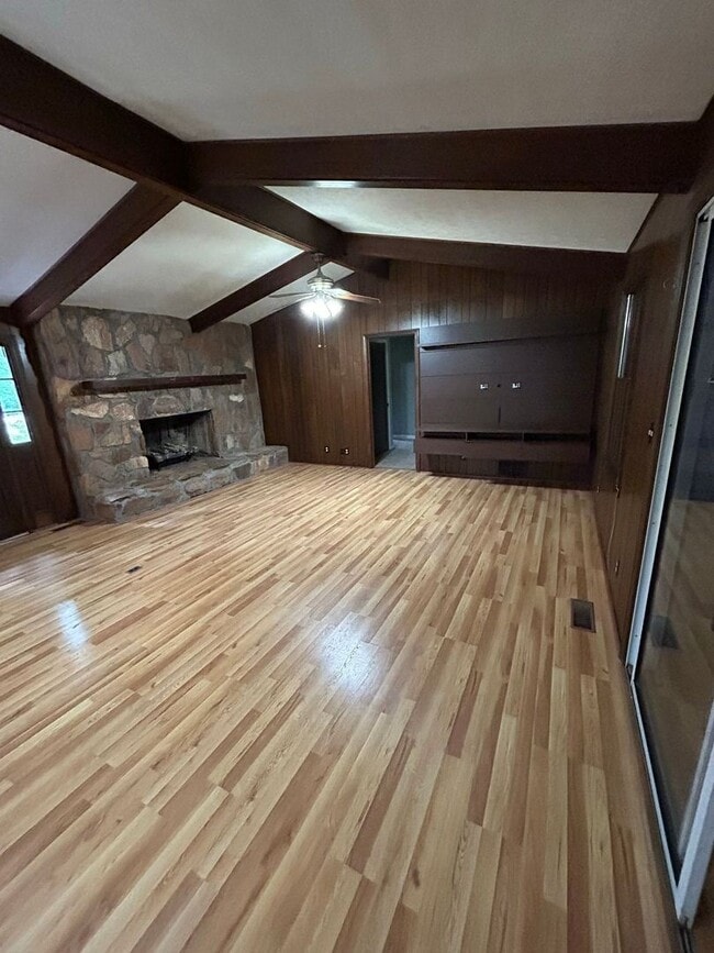 1609 Oak Grove Rd in Carrollton, GA - Building Photo - Building Photo