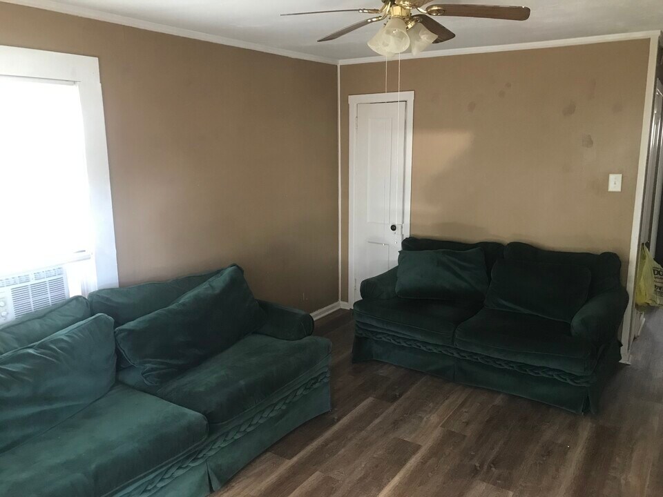1204 Desmond St in Kinston, NC - Building Photo